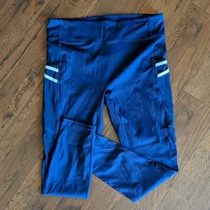 Fabletics capri leggings